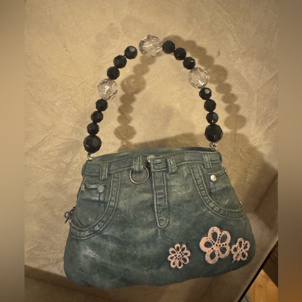 Cute jeans bank
